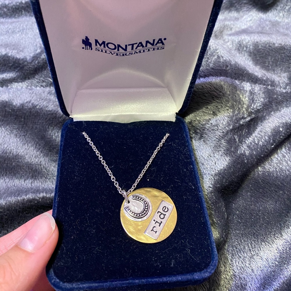 Montana silversmith necklace